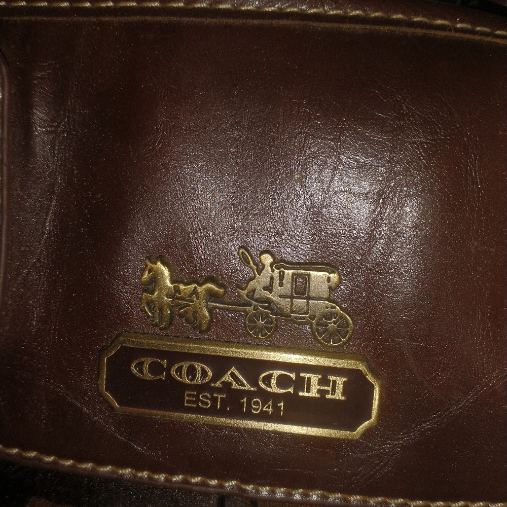 Coach purse - Picture 2 of 3